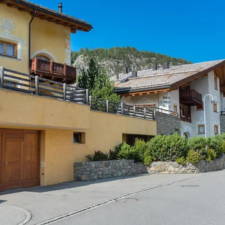 Appartamento Chesa Filia - *