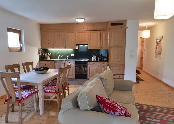 Chesa Filia - شقة