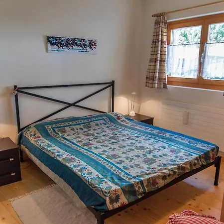 Chesa Filia - La Punt-Chamues-ch