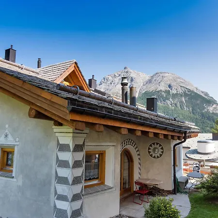 Apartman Chesa Filia - La Punt-Chamues-ch