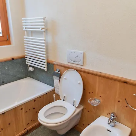 Apartamento Chesa Filia - La Punt-Chamues-ch